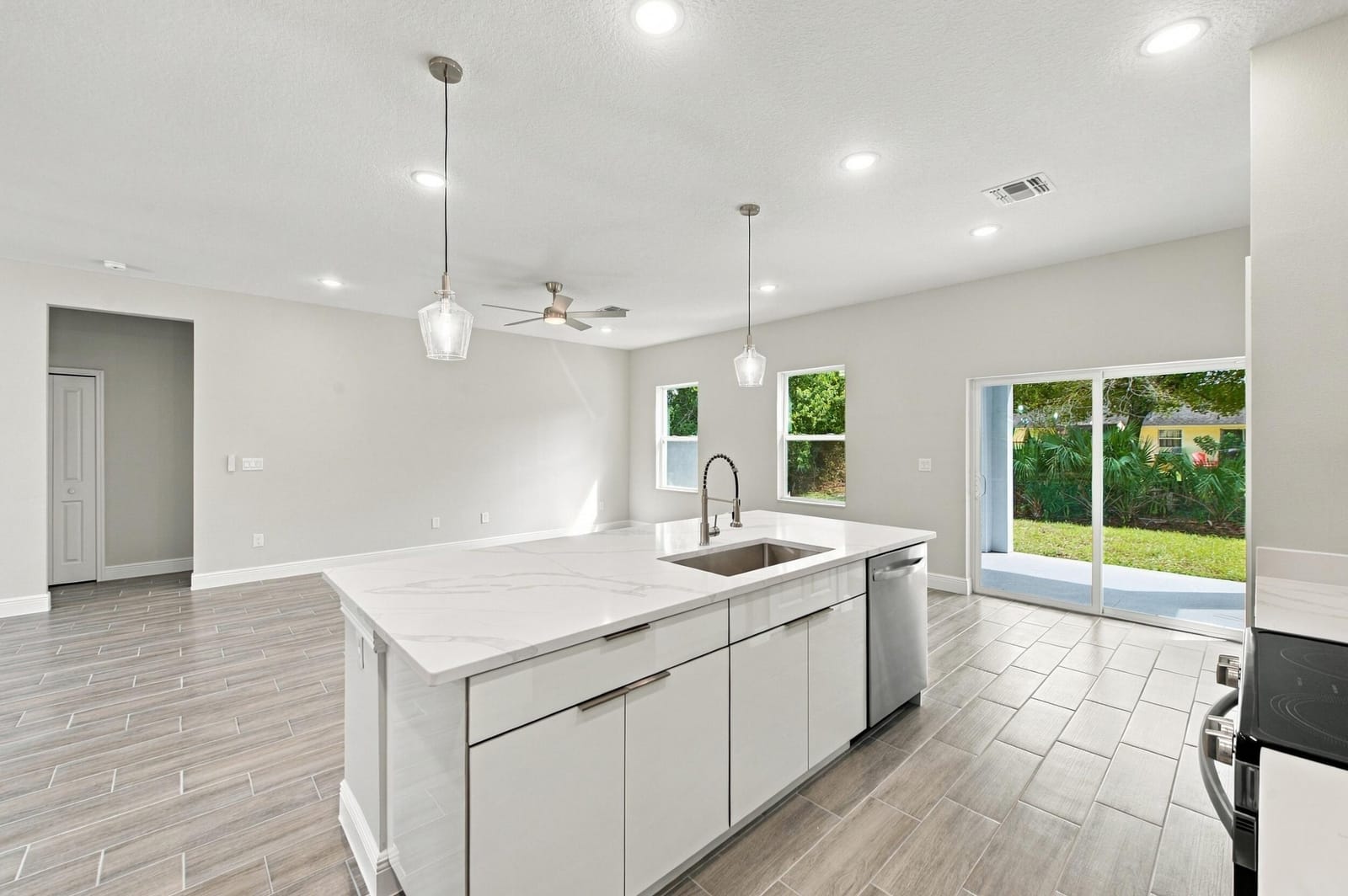 7956 104th Avenue, Vero Beach, FL 32967 photo 16