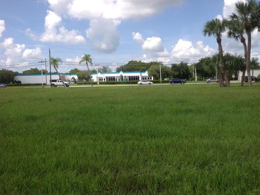 4230 S US Highway 1, Fort Pierce, FL 34982 photo 5