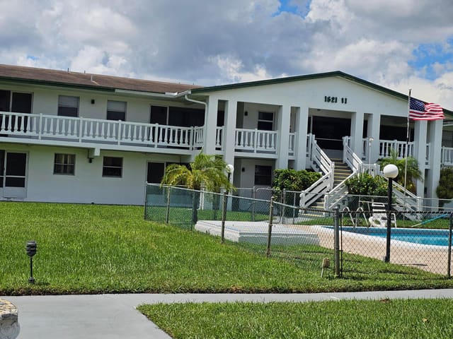 1621 NW 46TH Avenue 212, Lauderhill, FL 33313
