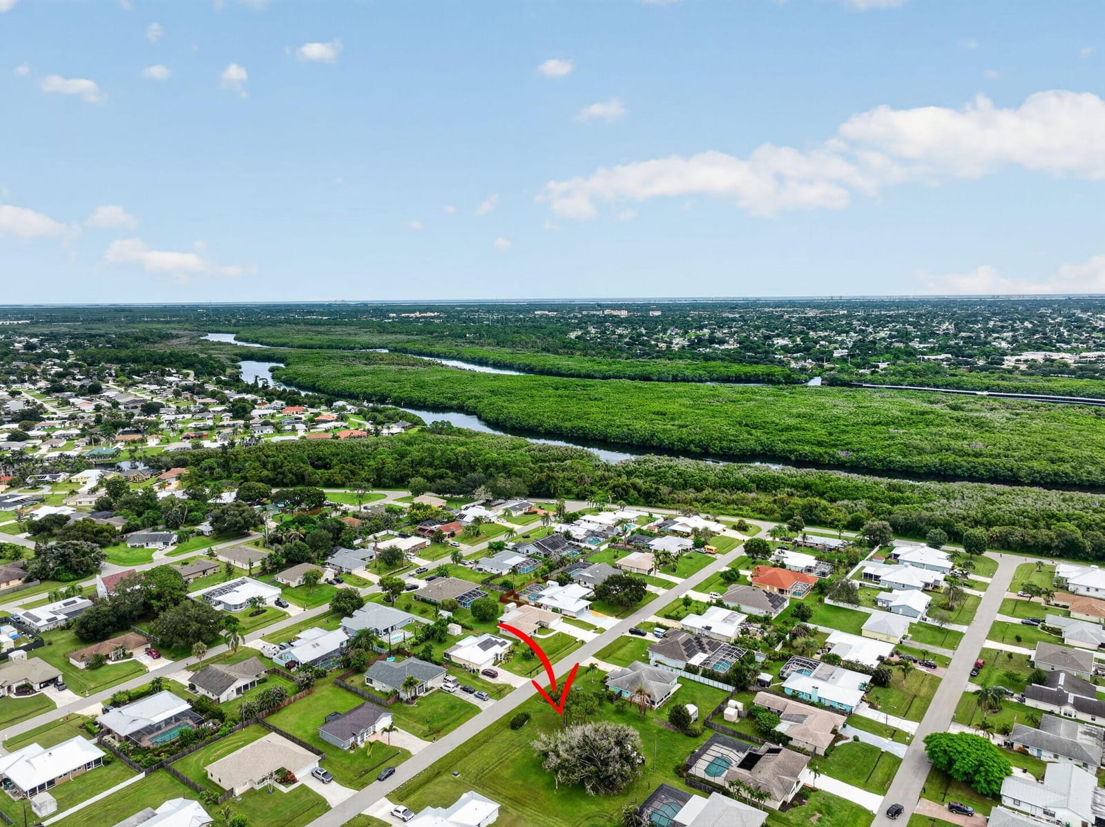 642 SE TANNER Avenue, Port St. Lucie, FL 34984 photo 18