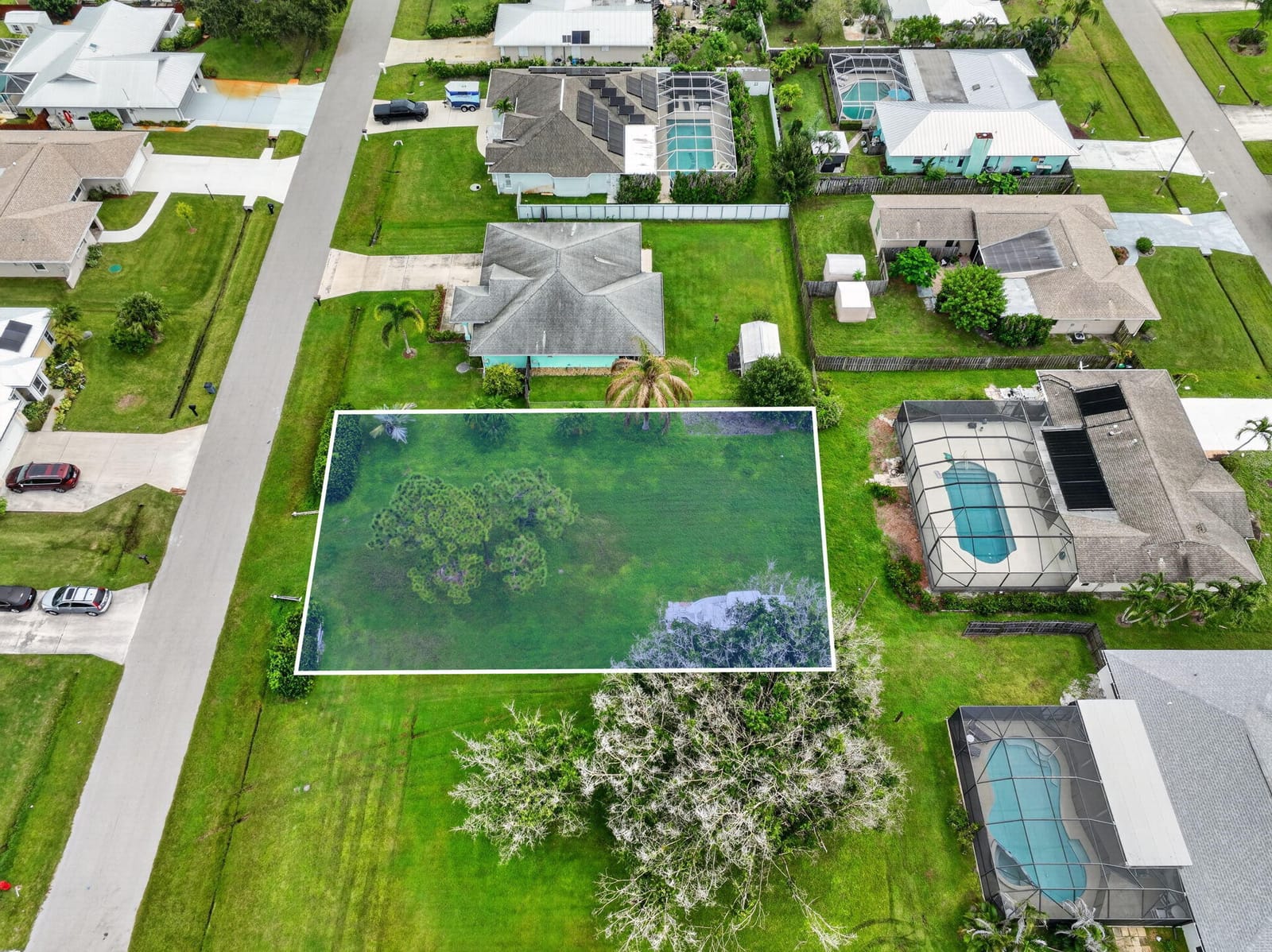 642 SE TANNER Avenue, Port St. Lucie, FL 34984 photo 3