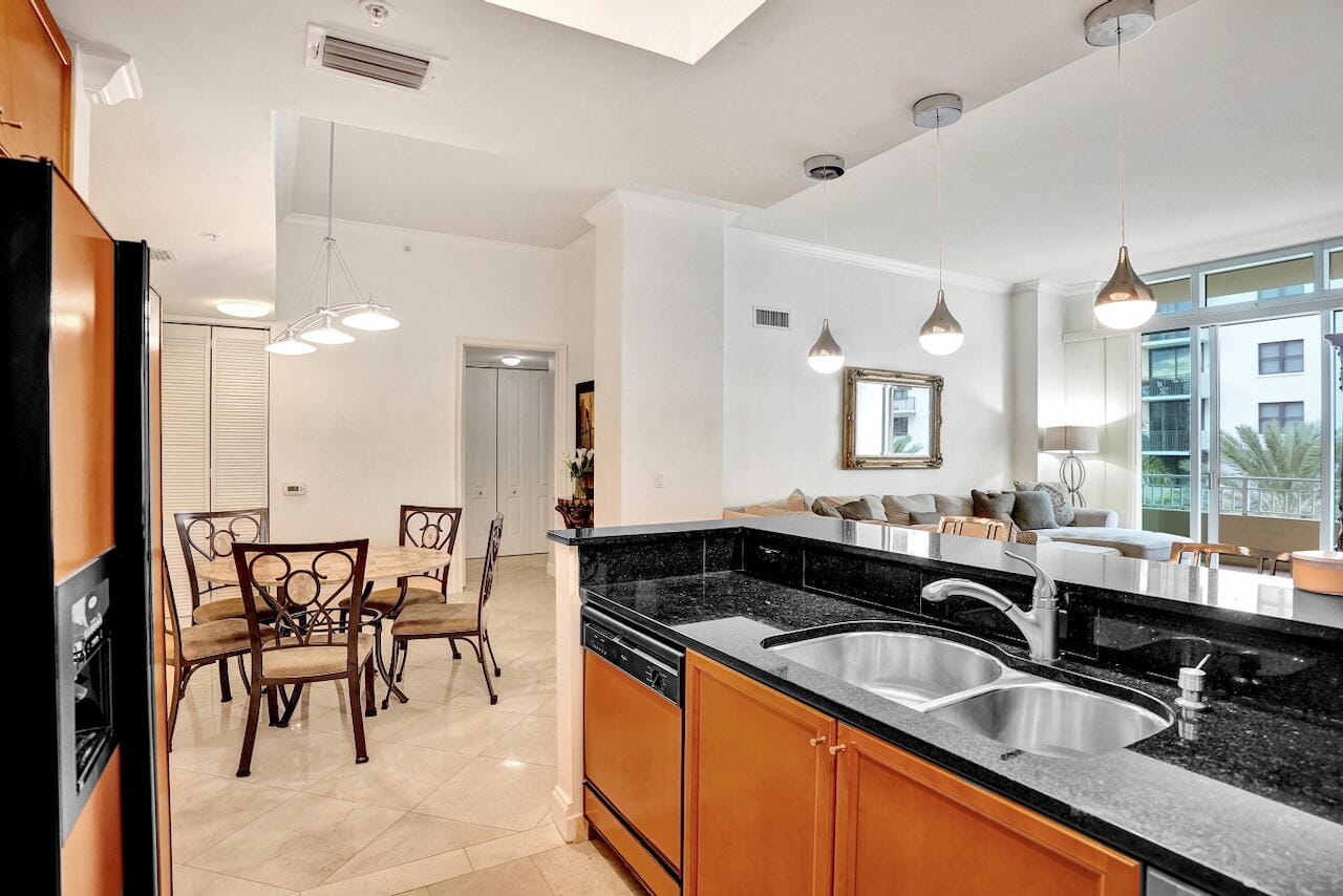99 SE MIZNER Boulevard 533, Boca Raton, FL 33432 photo 19
