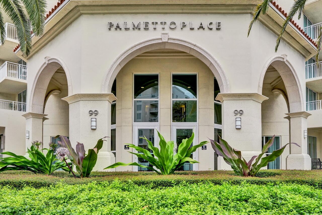 99 SE MIZNER Boulevard 533 — photo 3