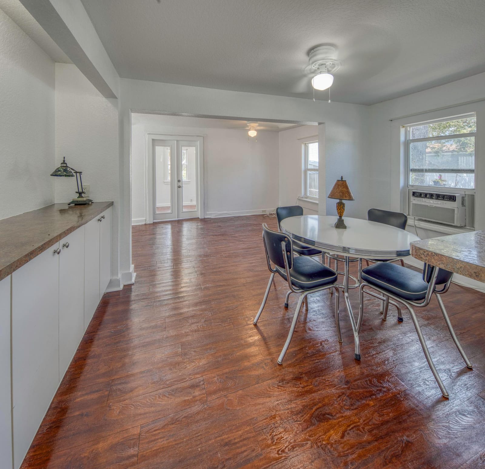 708 N H Street — photo 6