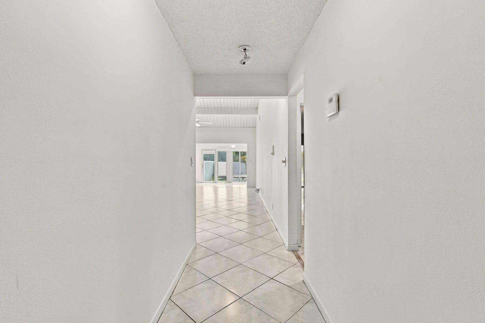 6756 TIBURON Drive — photo 5