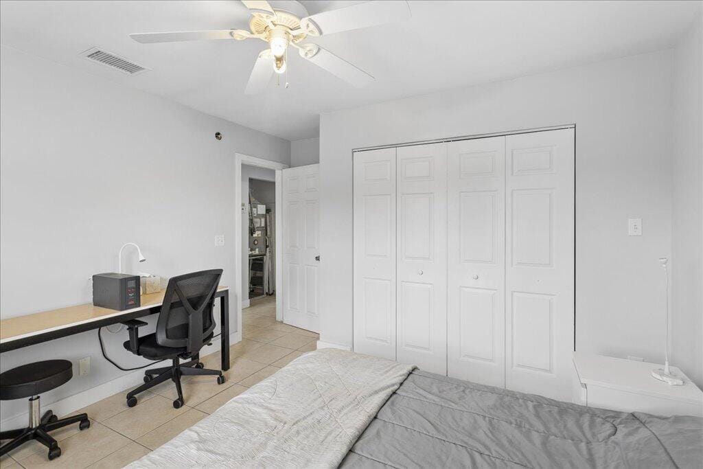 411 NW 52ND Street, Oakland Park, FL 33309 photo 11