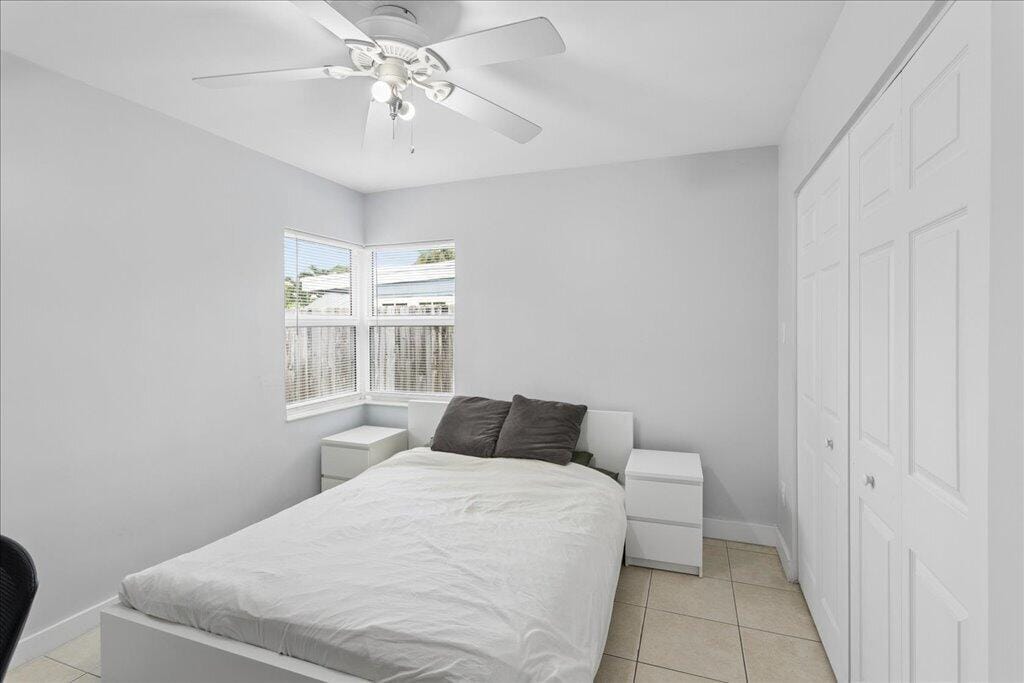 411 NW 52ND Street, Oakland Park, FL 33309 photo 13