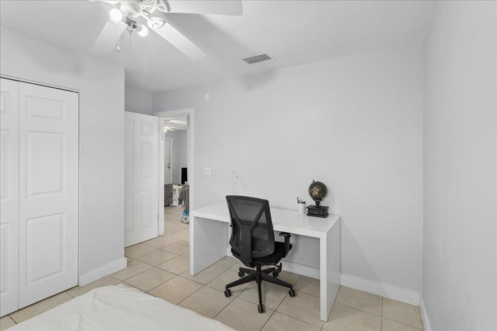 411 NW 52ND Street, Oakland Park, FL 33309 photo 14