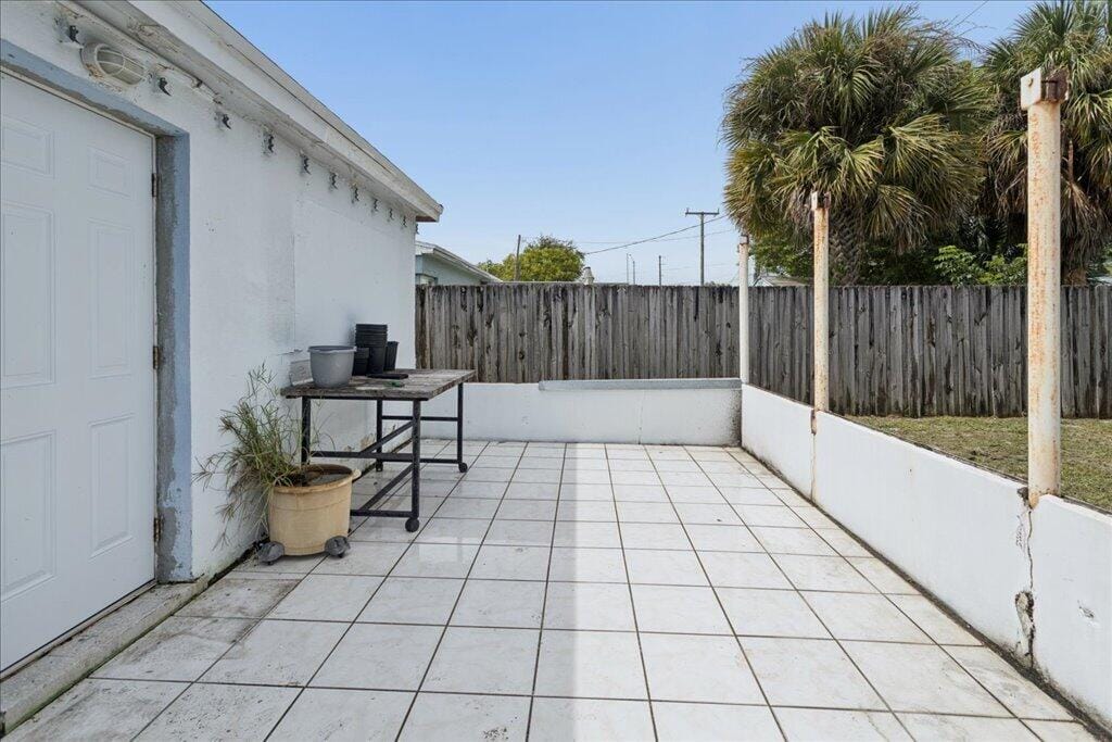 411 NW 52ND Street, Oakland Park, FL 33309 photo 19