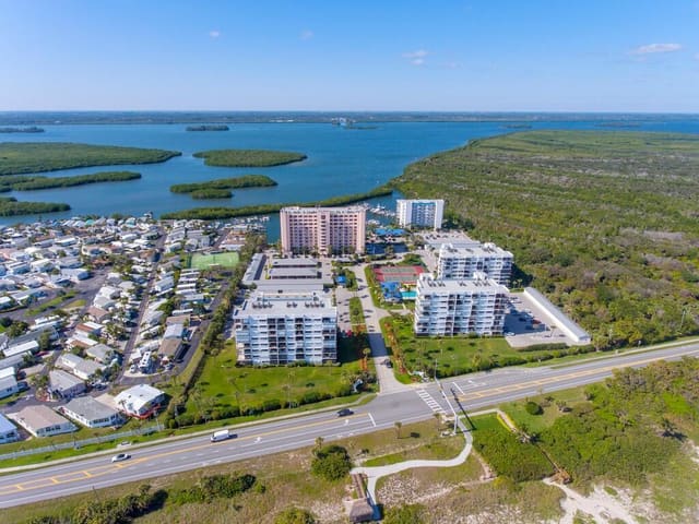 5151 N Hwy A1A 313, Fort Pierce, FL 34949
