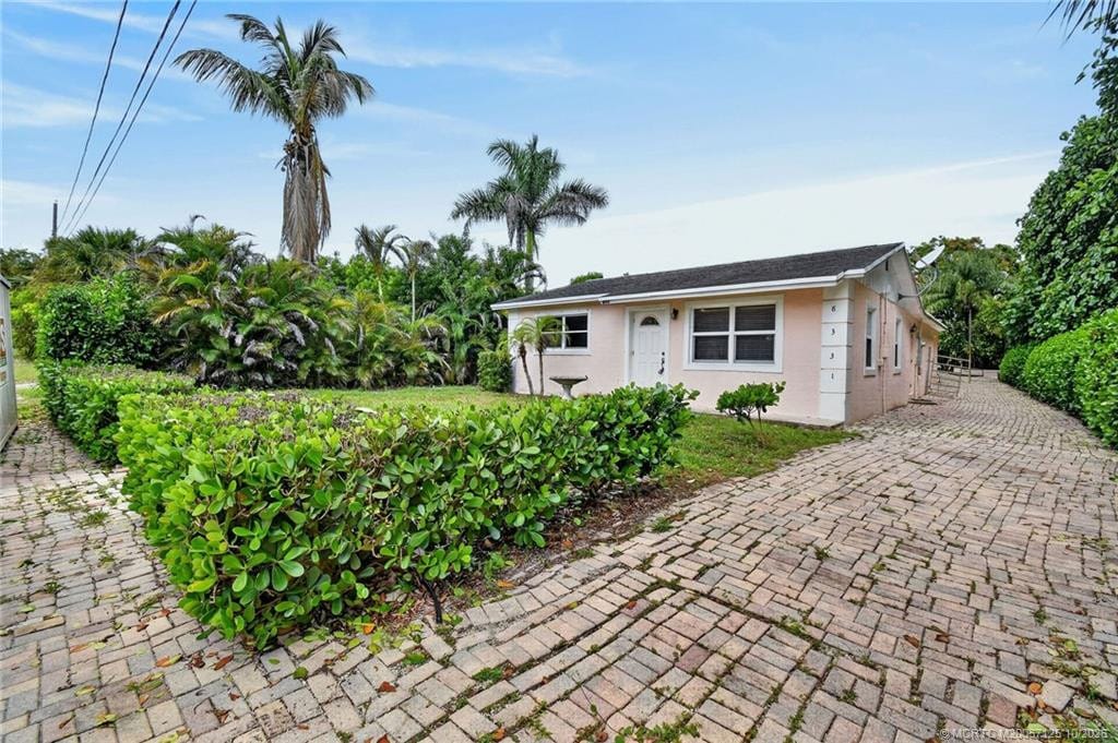 8331 SE Lundy Street — photo 3