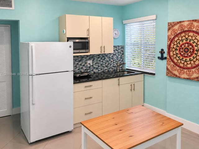 8510 SW 47th Street B, Miami, FL 33155