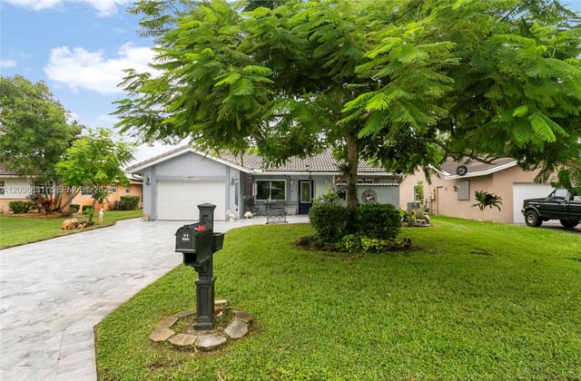 10307 70th Street, Tamarac, FL 33321