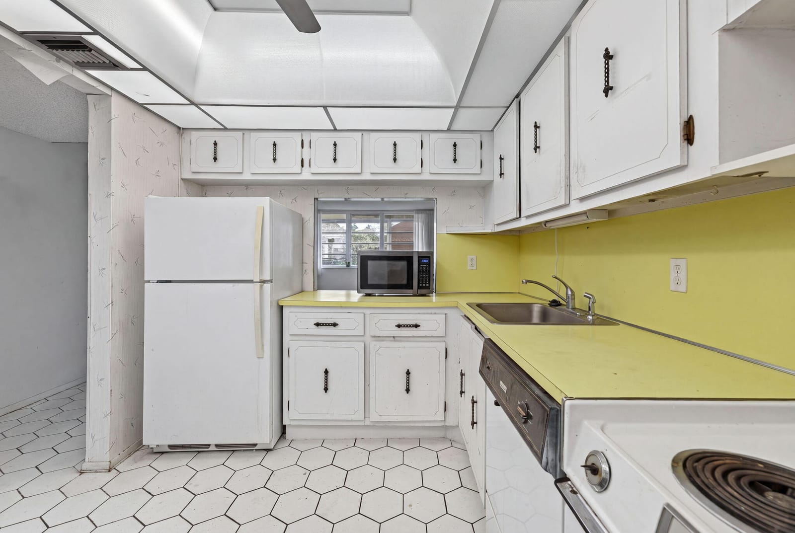8321 SANDS POINT Boulevard D206 — photo 7