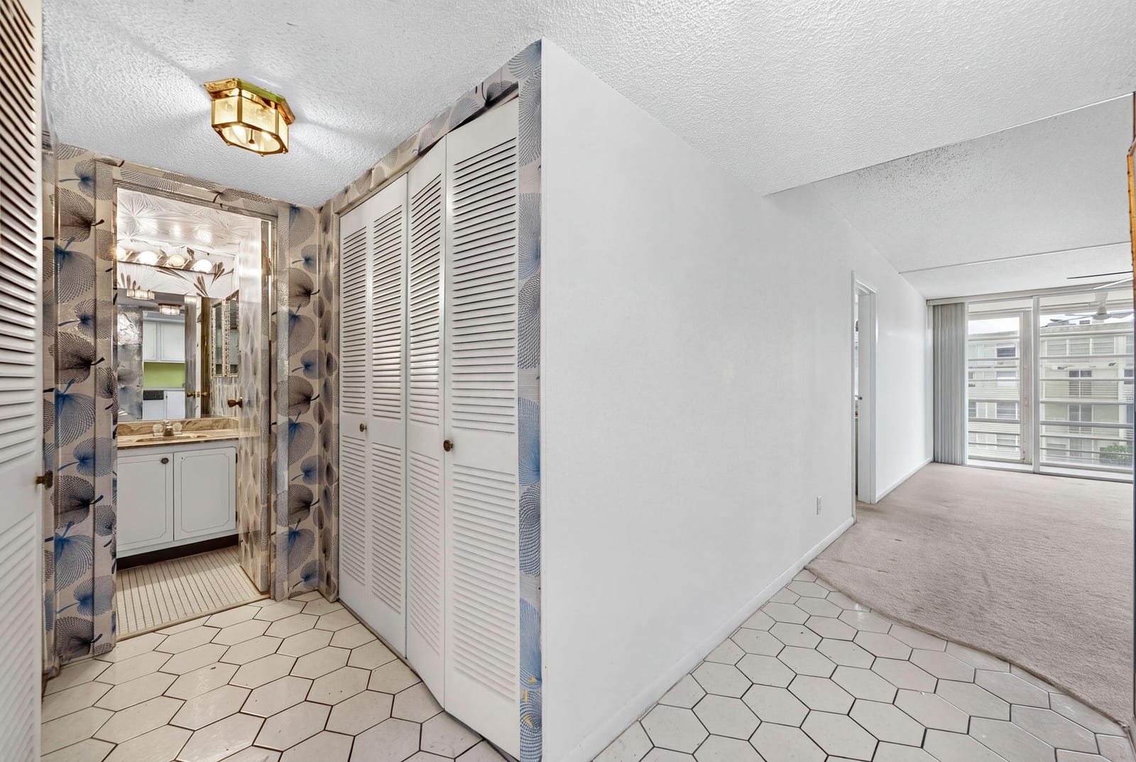 8321 SANDS POINT Boulevard D206 — photo 10