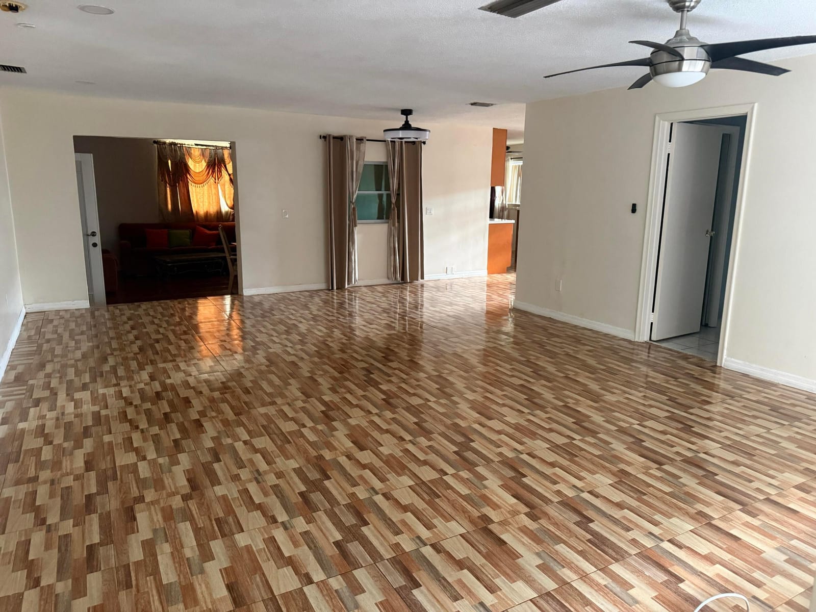 8849 W Long Acre Drive, Miramar, FL 33025 photo 3
