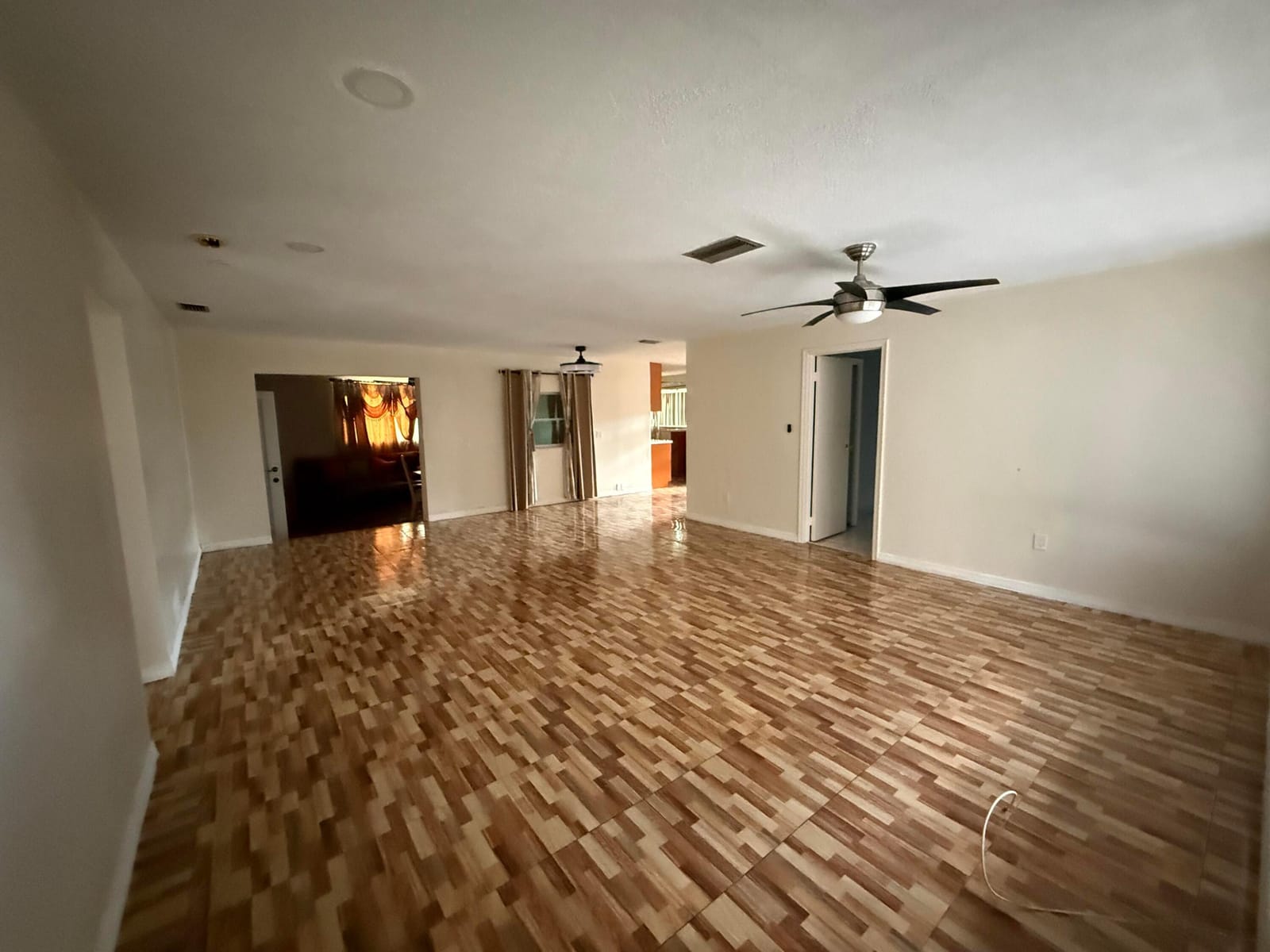 8849 W Long Acre Drive, Miramar, FL 33025 photo 4