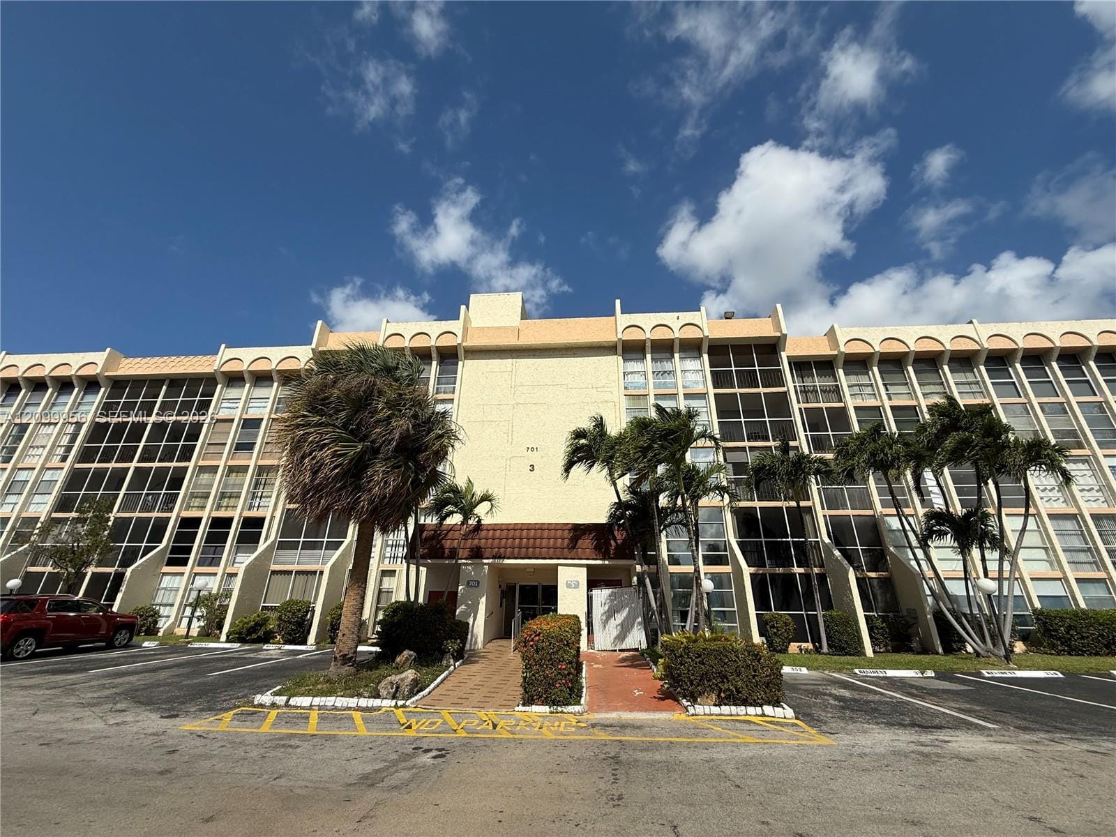 701 Three Islands Boulevard 506, Hallandale Beach, FL 33009 photo 22