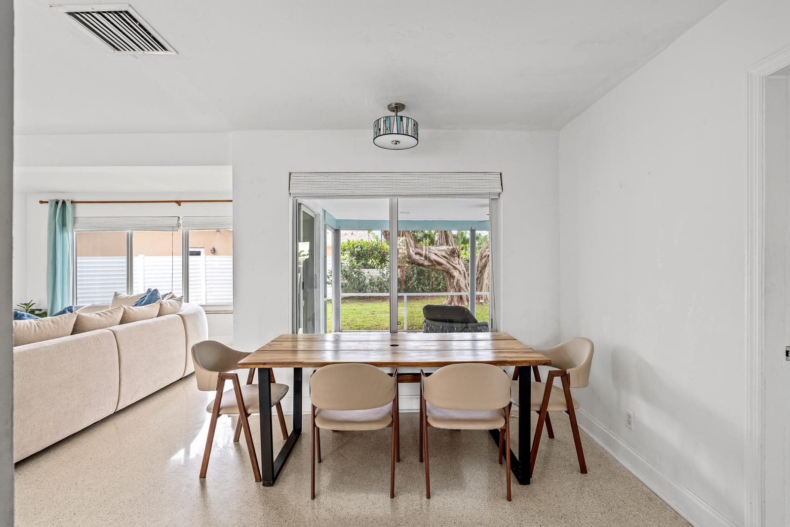 690 SE 5th Court, Pompano Beach, FL 33060 photo 22
