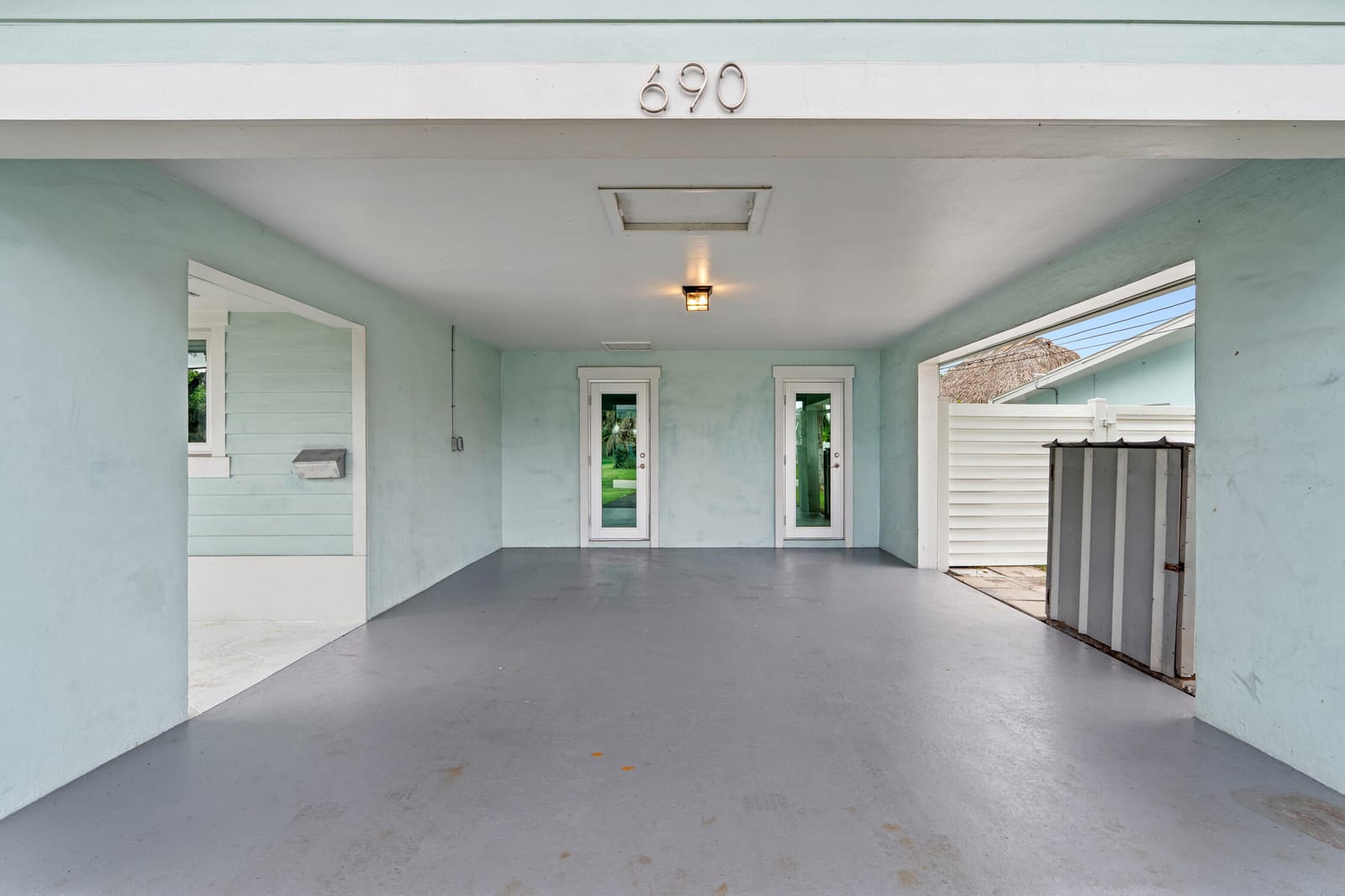690 SE 5th Court, Pompano Beach, FL 33060 photo 5