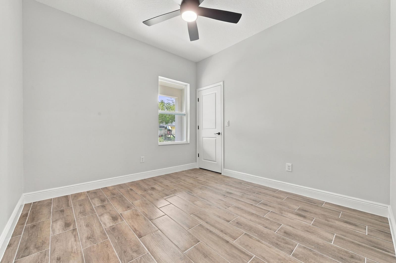 7966 104th Avenue, Vero Beach, FL 32967 photo 17