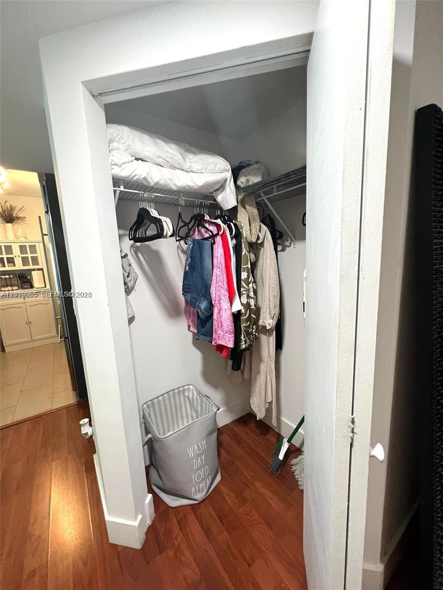 500 Brickell Avenue 1410, Miami, FL 33131 photo 12