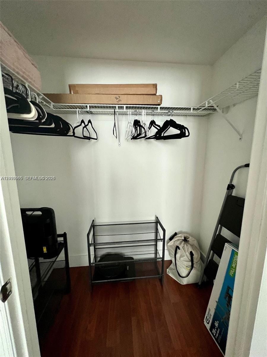 500 Brickell Avenue 1410, Miami, FL 33131 photo 21