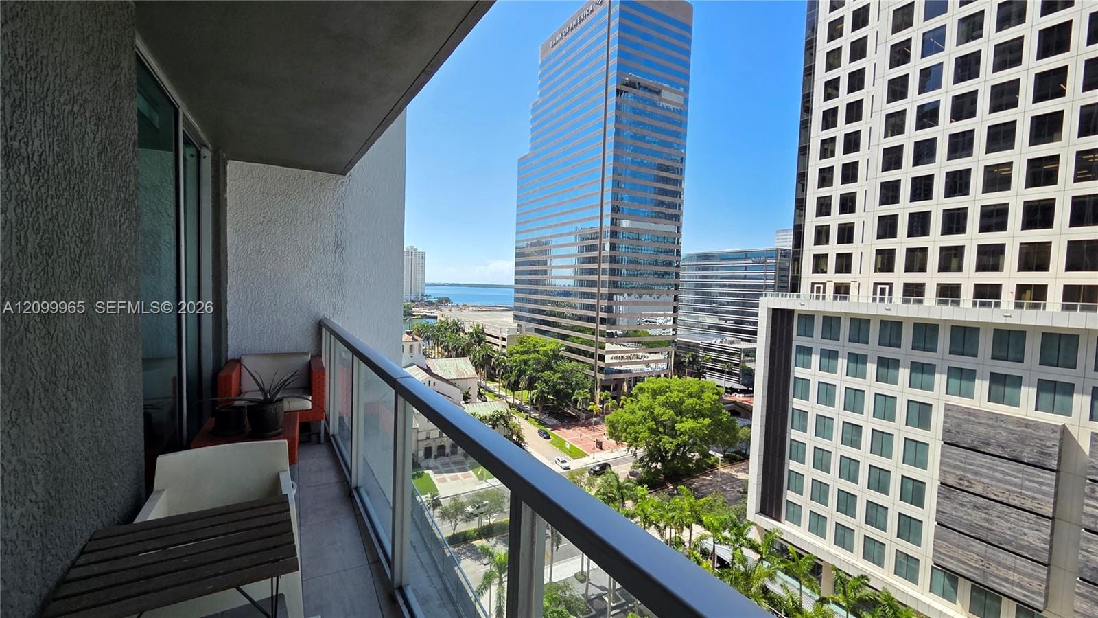 500 Brickell Avenue 1410, Miami, FL 33131 photo 24