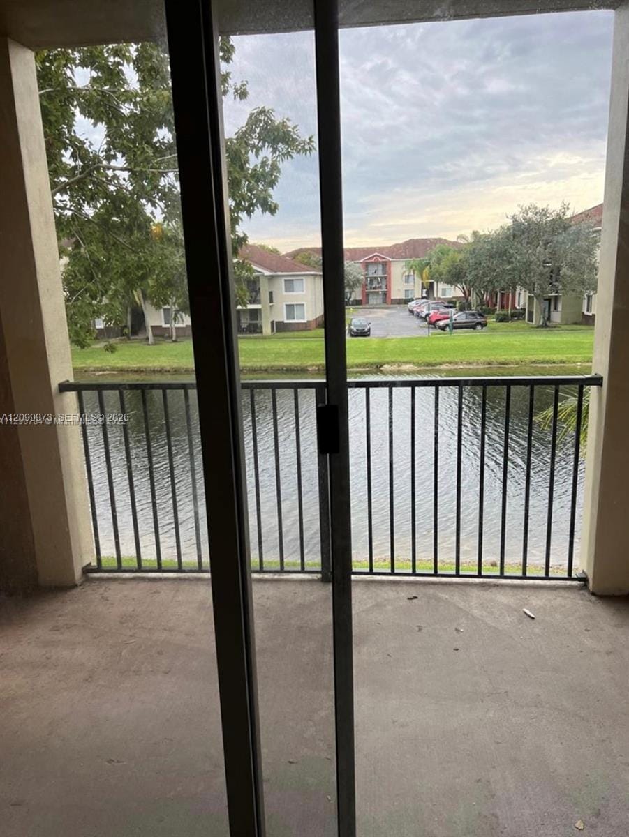 8050 N Nob Hill Road 204, Tamarac, FL 33321 photo 2