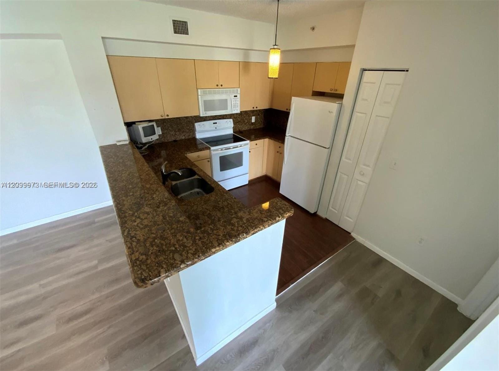 8050 N Nob Hill Road 204, Tamarac, FL 33321 photo 9