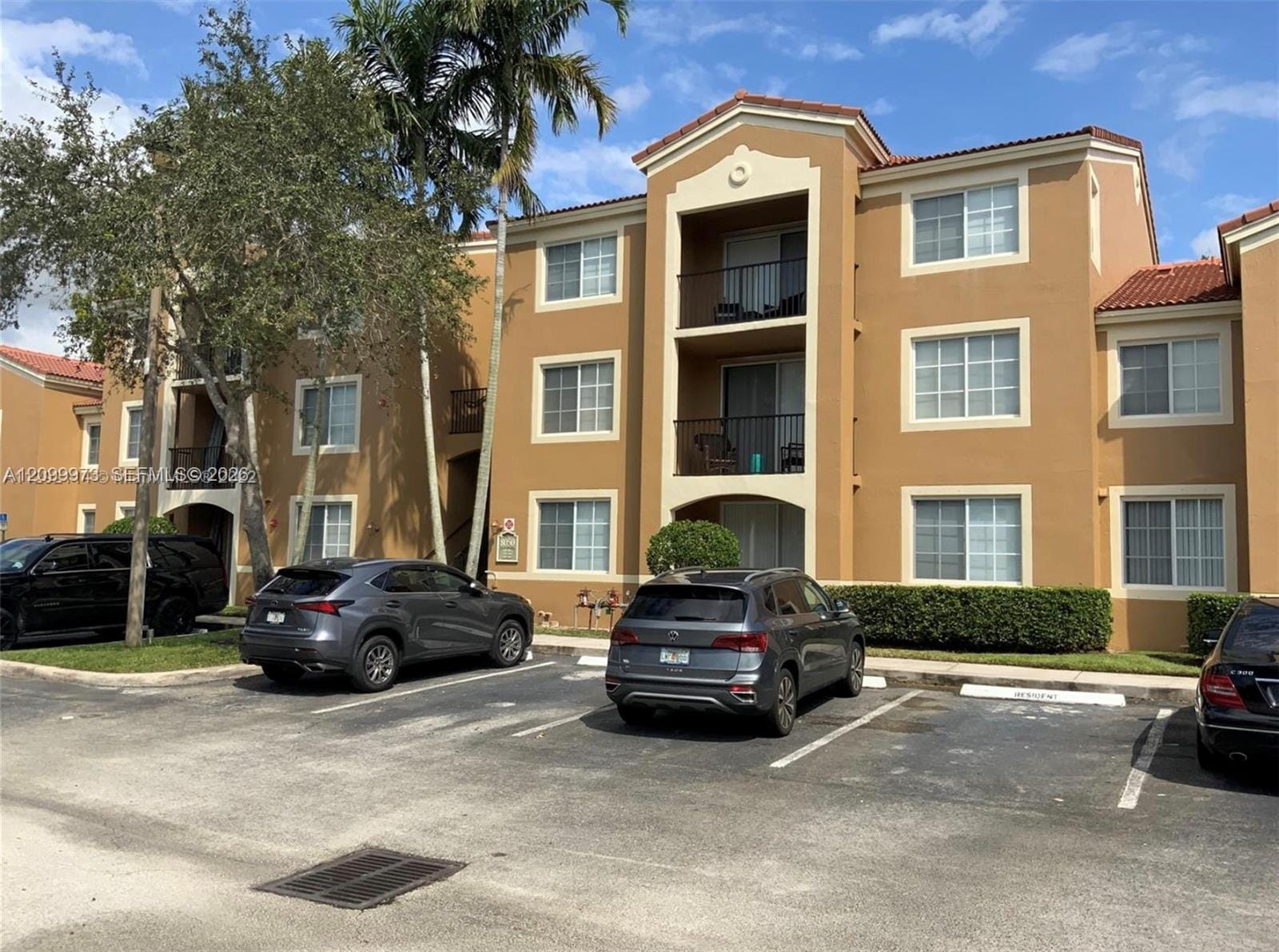 2 bedroom home for sale at 8050 Nob Hill, Tamarac, FL 33321 — $2,200