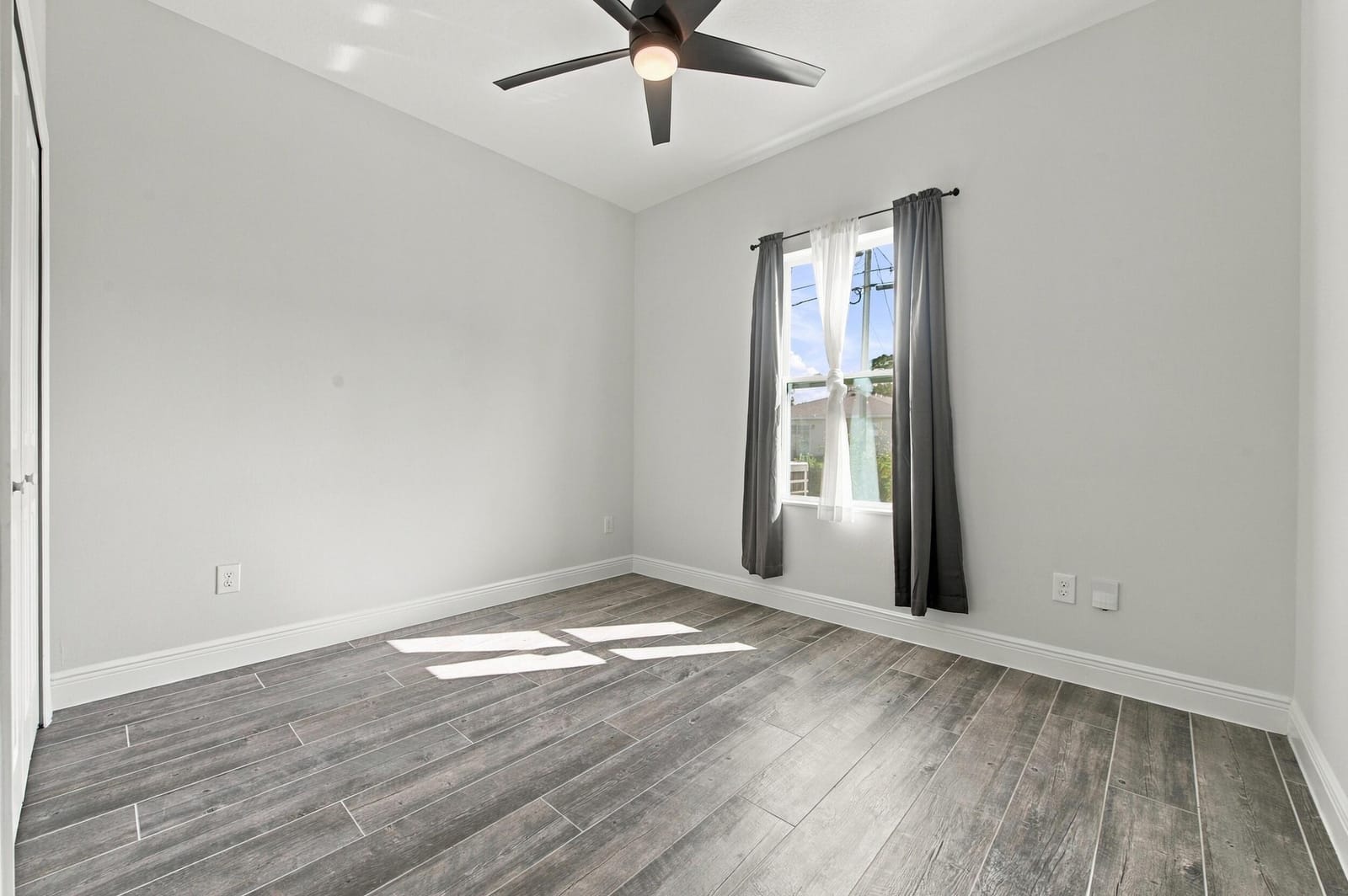 8236 100th Court, Vero Beach, FL 32967 photo 22