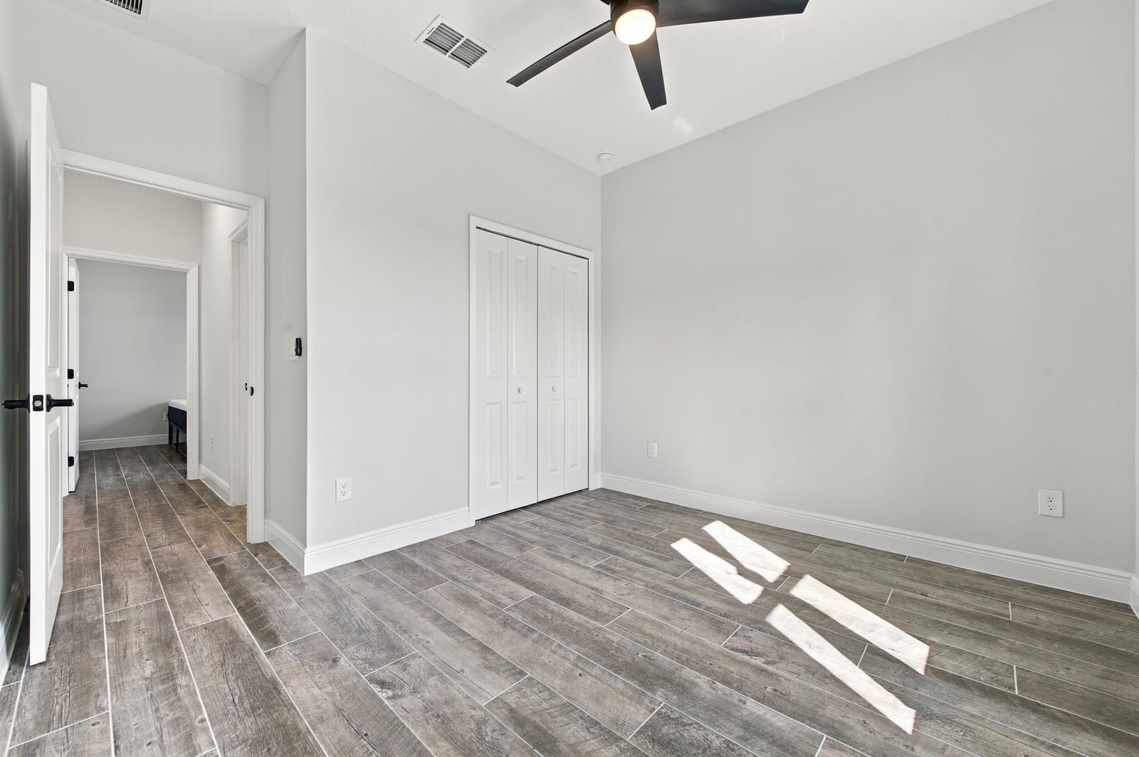 8236 100th Court, Vero Beach, FL 32967 photo 23