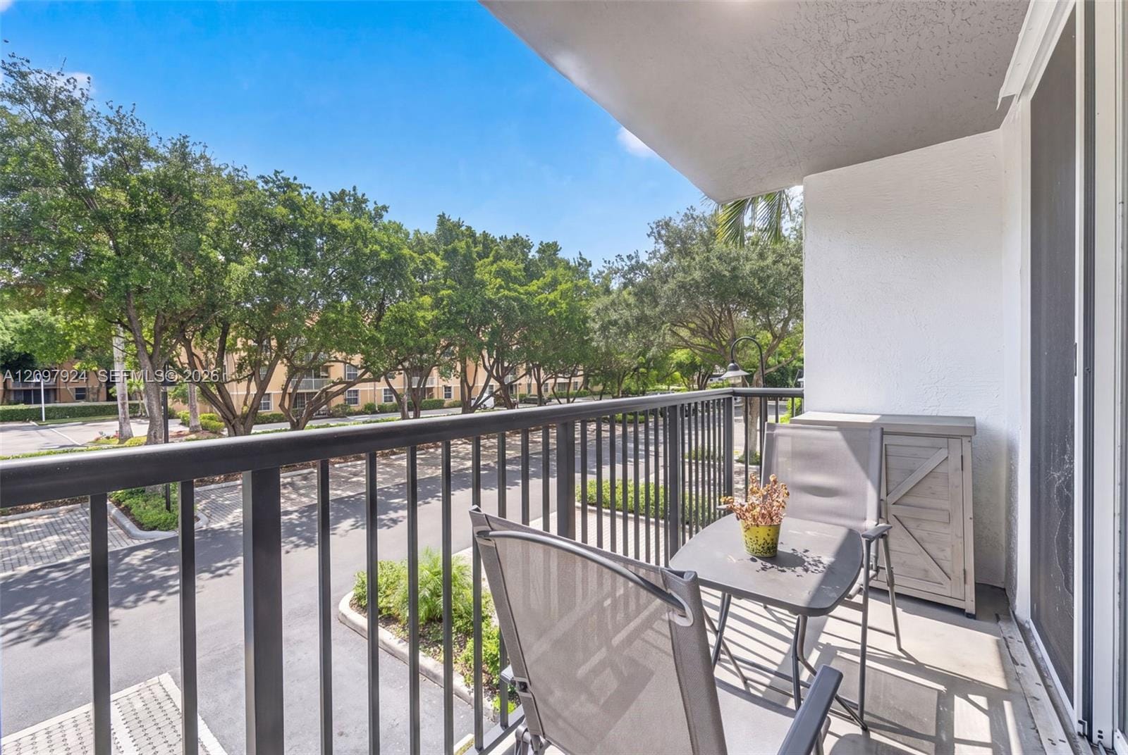 649 E Sheridan Street 203, Dania Beach, FL 33004 photo 25
