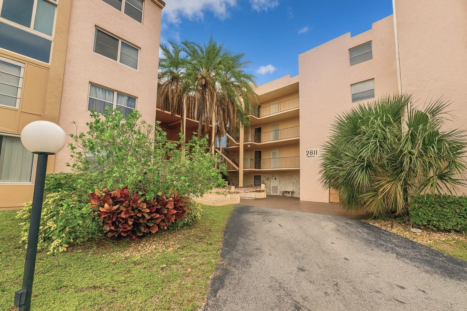 2811 SOMERSET Drive 206, Lauderdale Lakes, FL 33311 photo 26