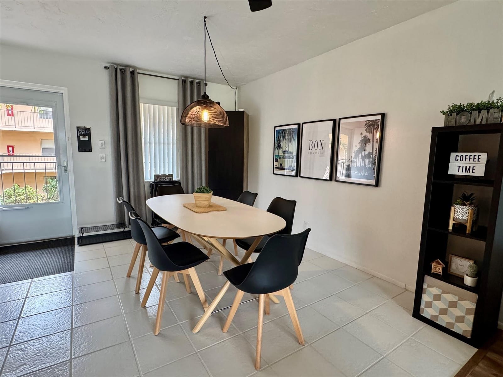 2811 SOMERSET Drive 206 — photo 7