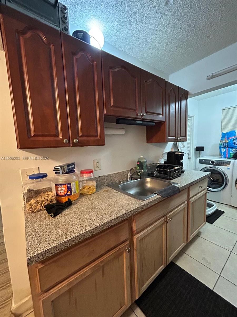 1100 NE 1st Court 104, Hallandale Beach, FL 33009 photo 6