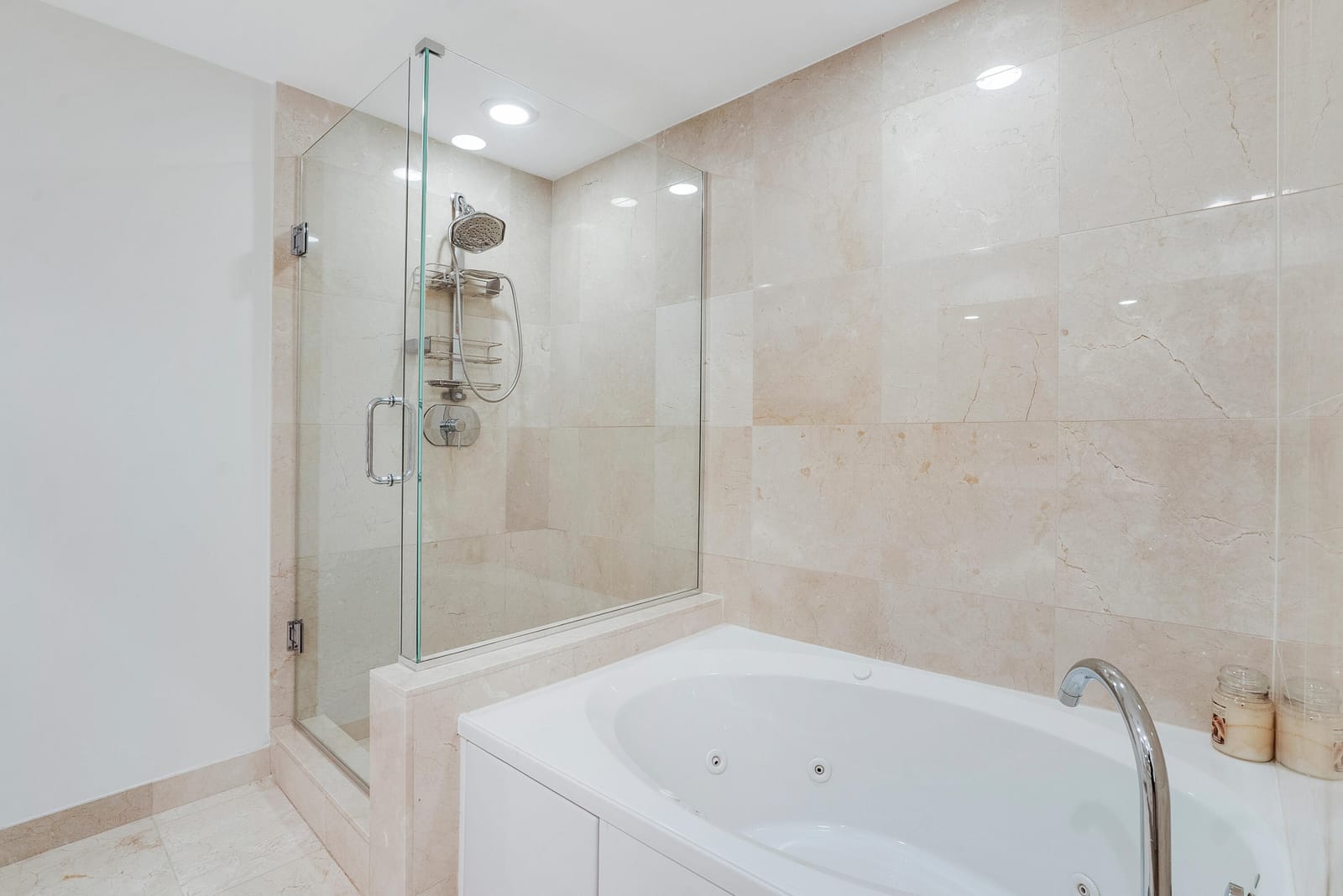 550 OKEECHOBEE Boulevard 1017, West Palm Beach, FL 33401 photo 12