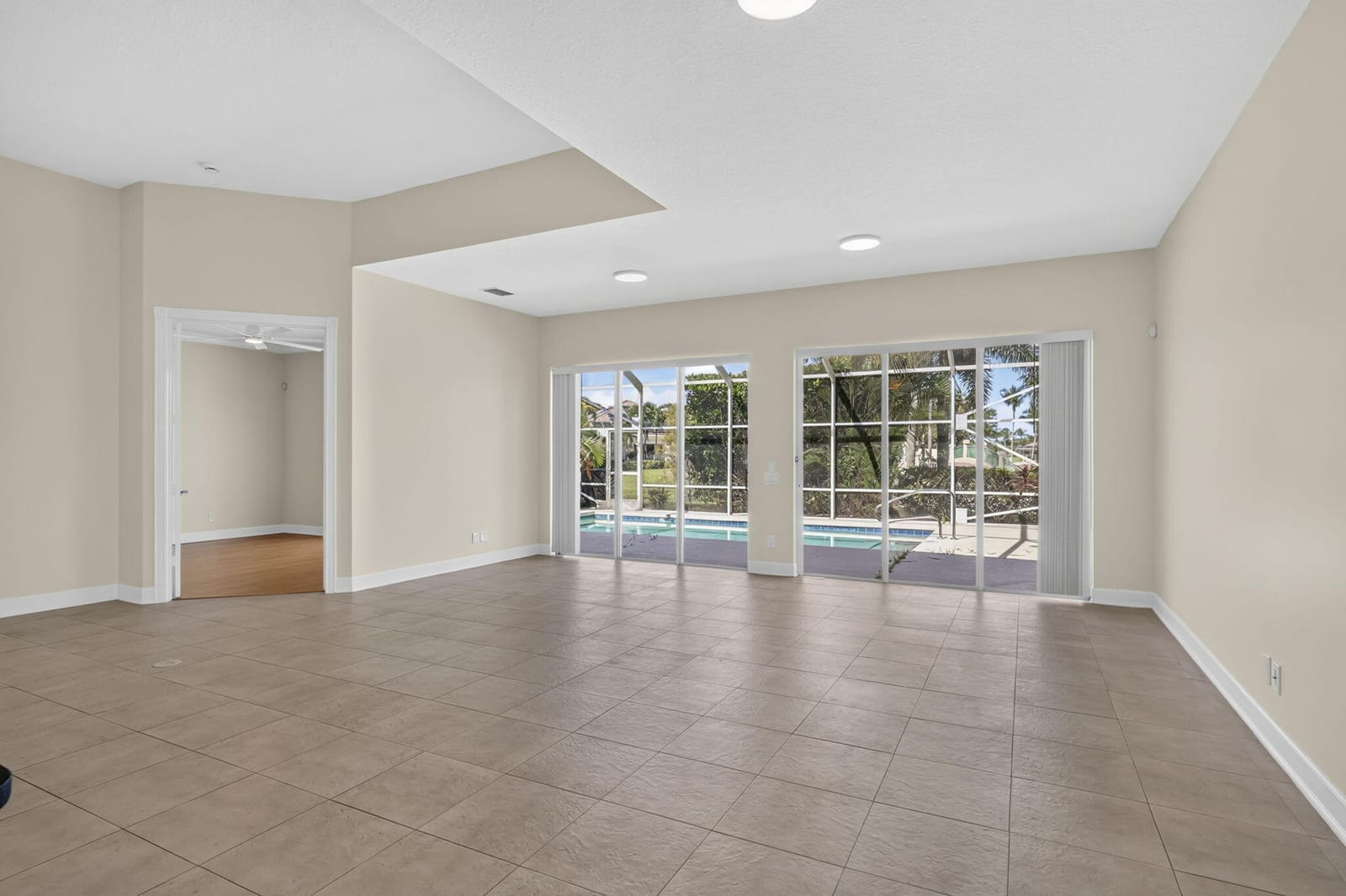 8187 XANTHUS Lane, Wellington, FL 33414 photo 8