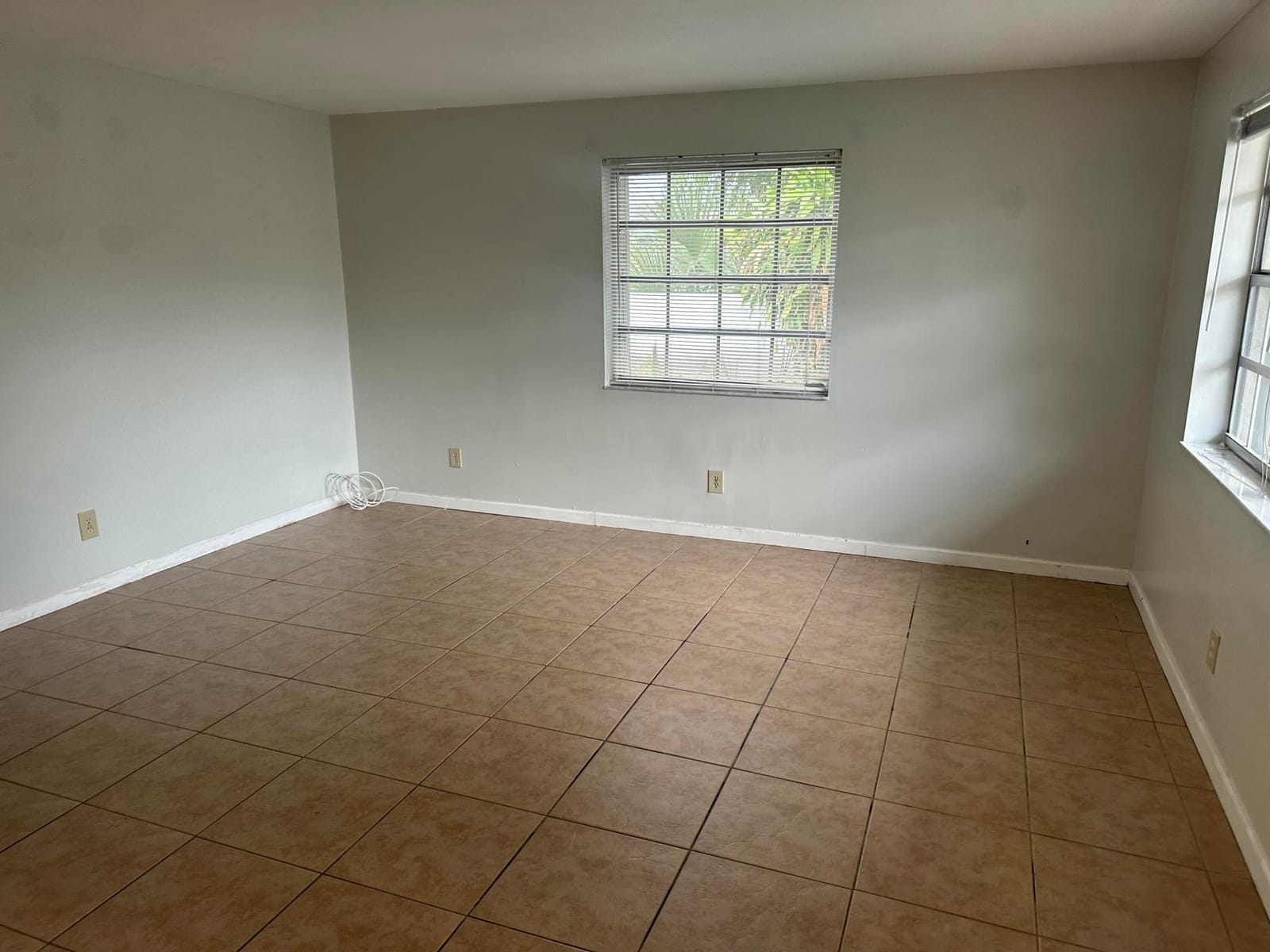 2733 NE 1st Terrace 1, Wilton Manors, FL 33334 photo 17