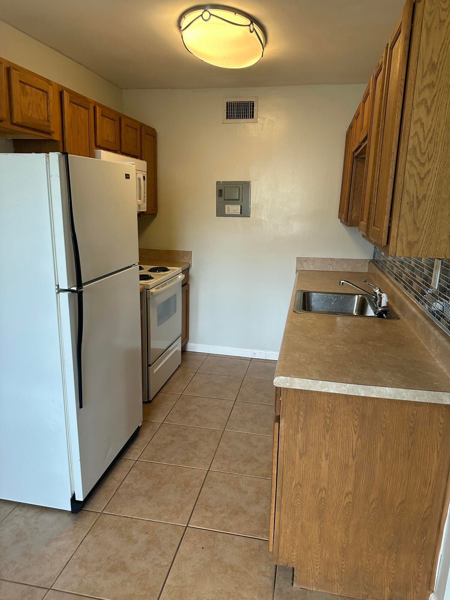 2733 NE 1st Terrace 1, Wilton Manors, FL 33334 photo 18