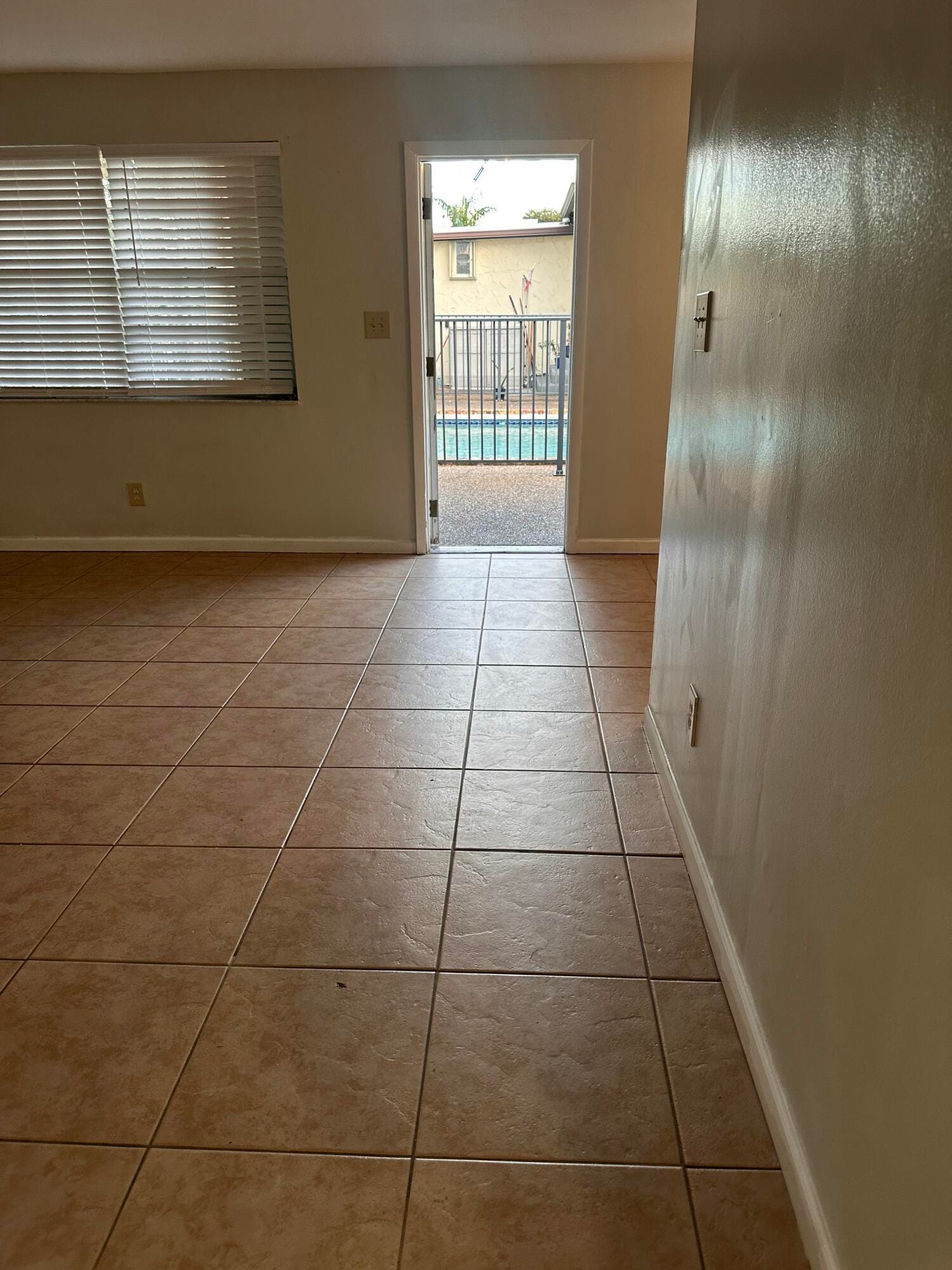 2733 NE 1st Terrace 1, Wilton Manors, FL 33334 photo 23