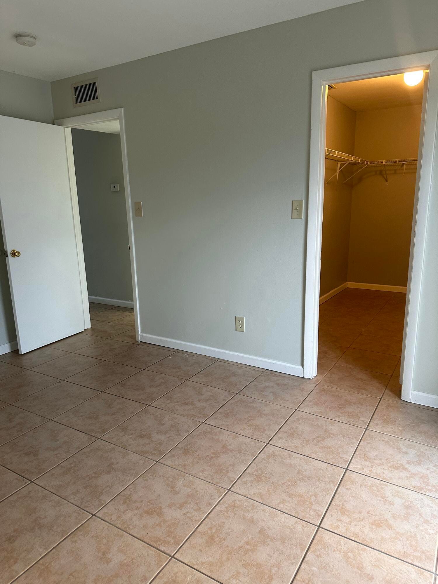 2733 NE 1st Terrace 1, Wilton Manors, FL 33334 photo 26