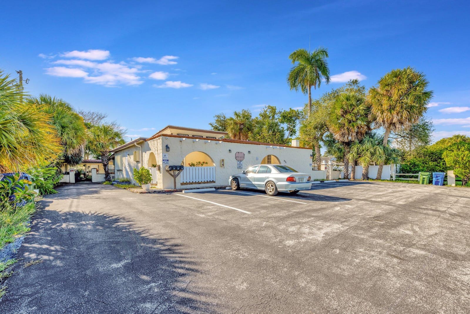2733 NE 1st Terrace 1, Wilton Manors, FL 33334 photo 6