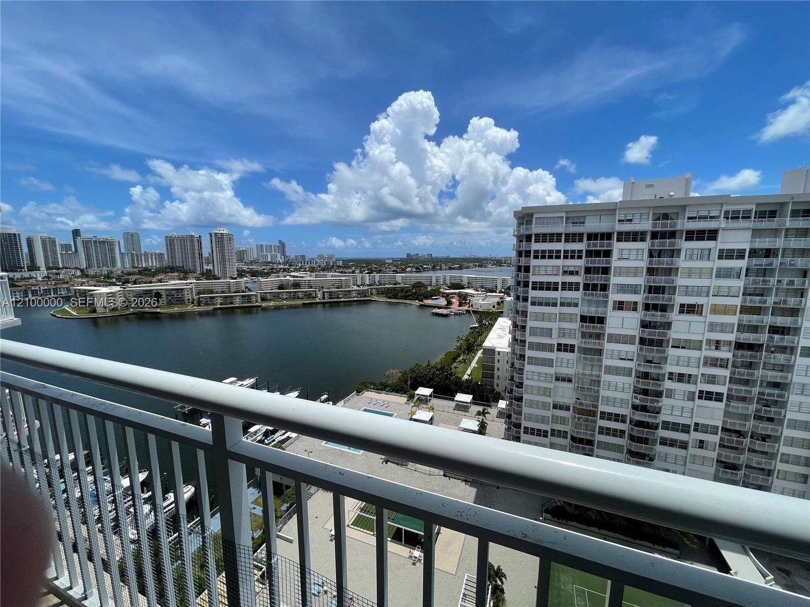 18061 Biscayne Boulevard 1804 — photo 3