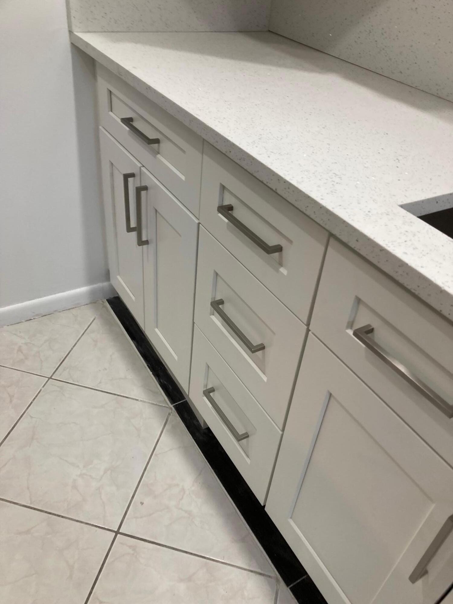 2070 Yarmouth D — photo 4