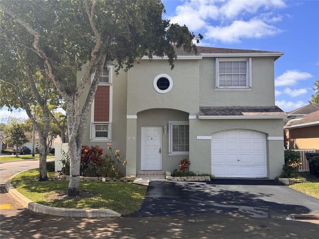12060 NW 13th Street, Pembroke Pines, FL 33026