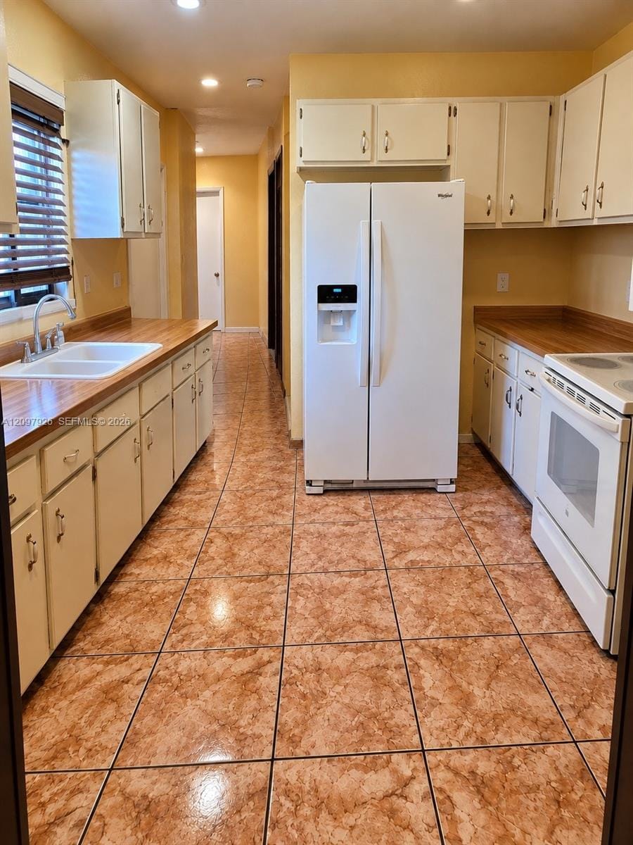 15600 NW 28th Court — photo 11