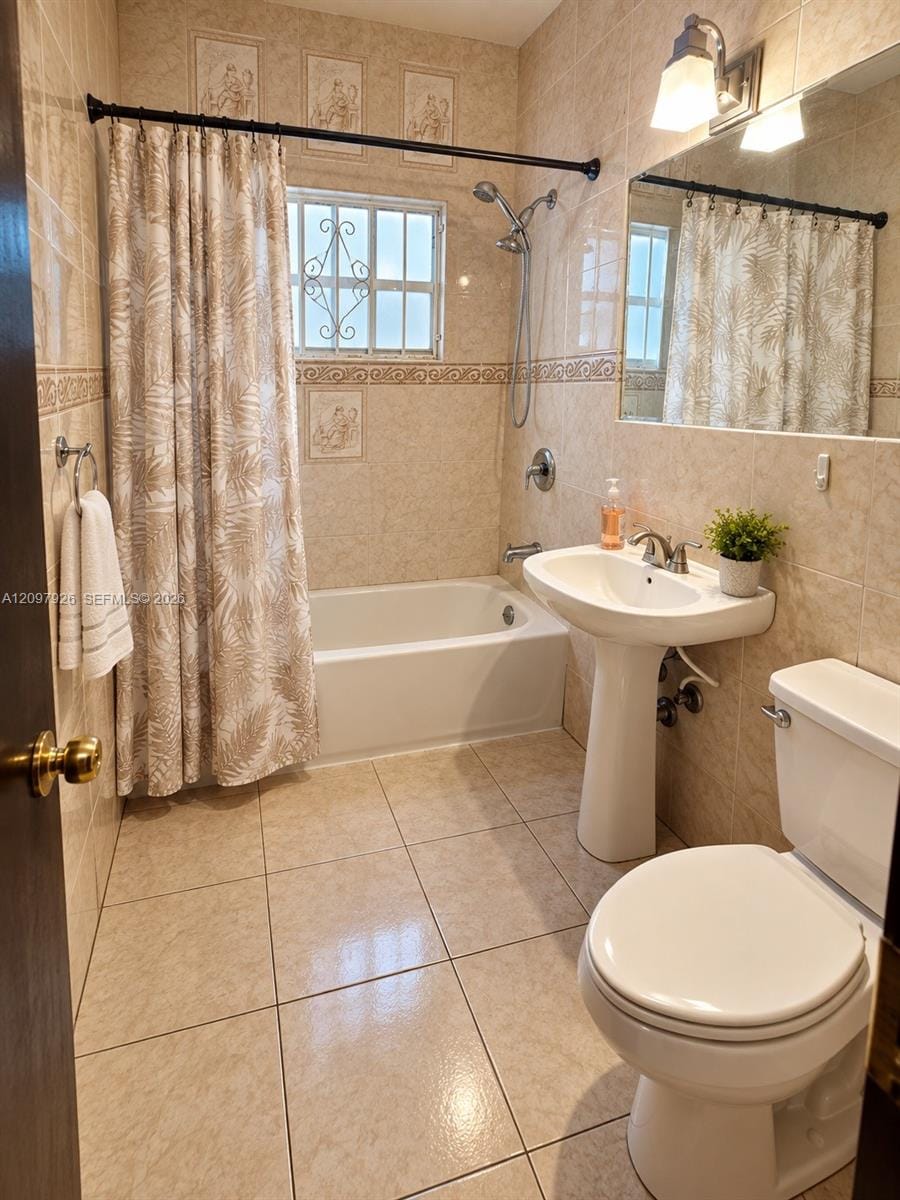 15600 NW 28th Court — photo 5