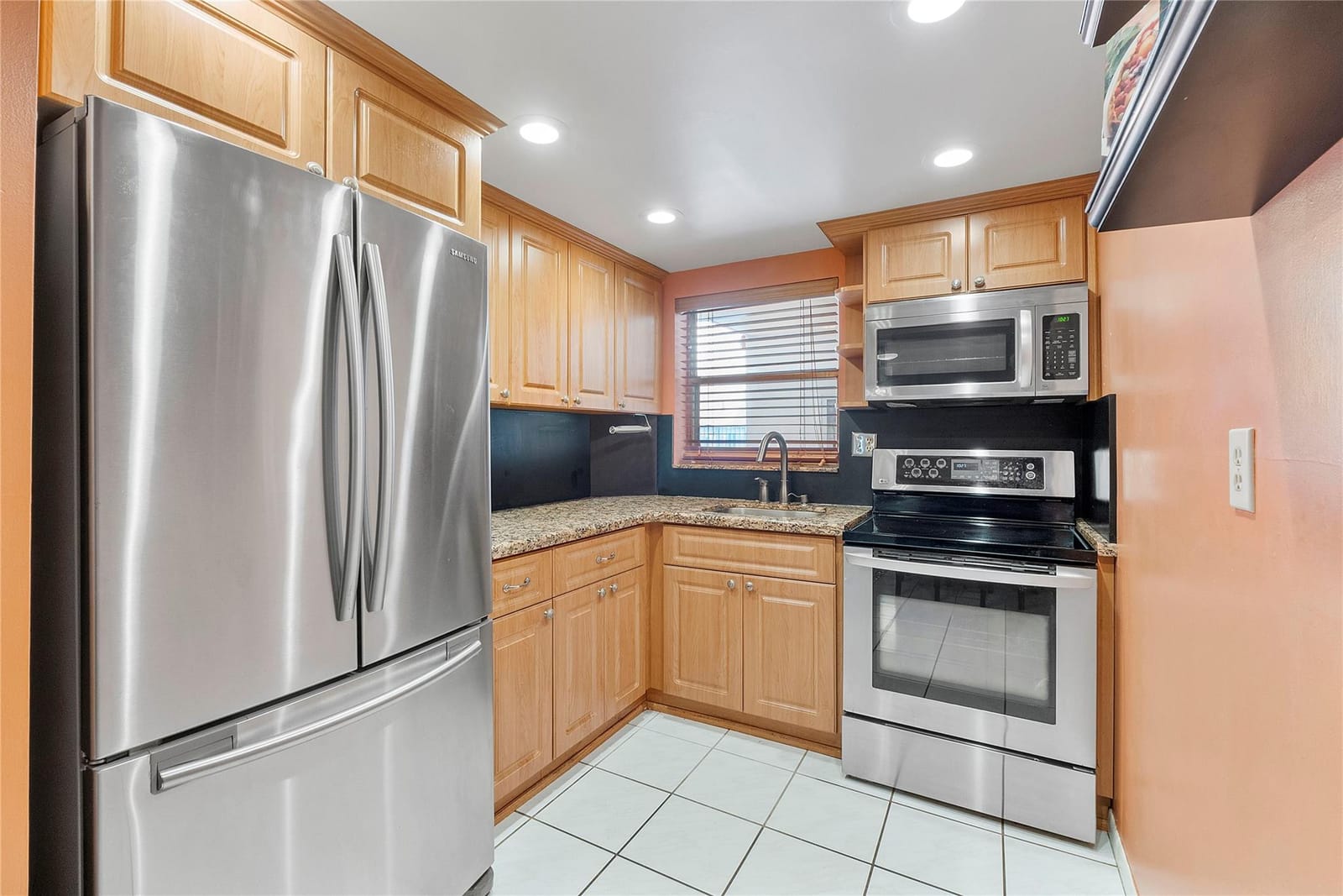 1720 JEFFERSON Street 212 — photo 3